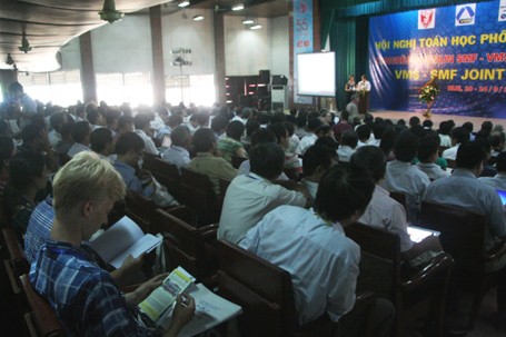 Hội nghị thu hút 500 nhà toán học trên toàn thế giới